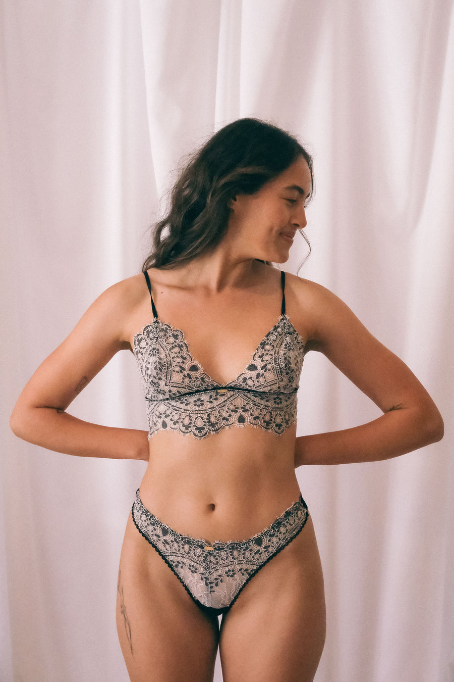 Joey Midline Bralette